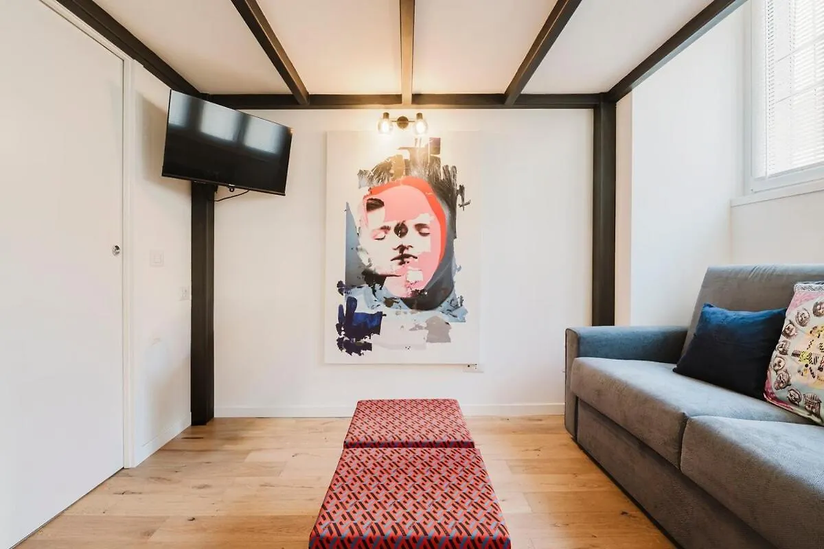 Casa In Palazzo Liberty - Centrale E Ben Collegato Milan