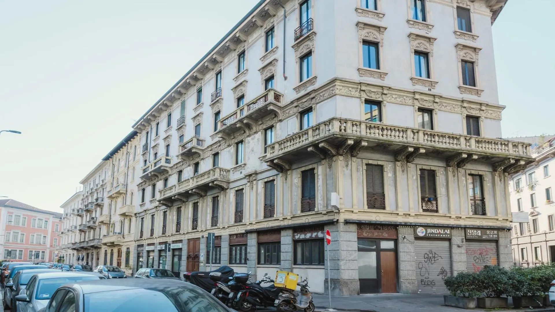 Casa In Palazzo Liberty - Centrale E Ben Collegato Milan Italy